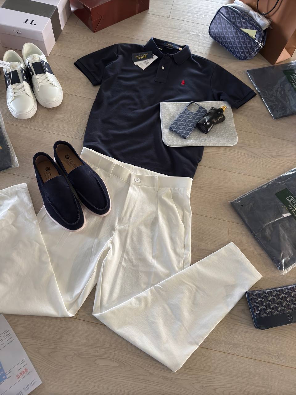 Old Money Navy Look – Polo, Loafers & Accessories Set